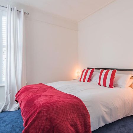 Southbeach By Bloom Stays Hythe  Exterior foto